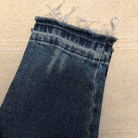 Guess high rise jeans size 26 - Picture 3 of 8